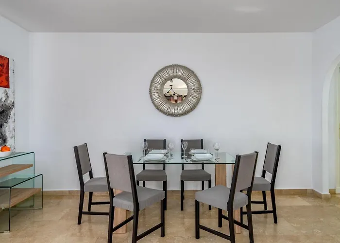 Coto Real By Interhome דירה מארבלה